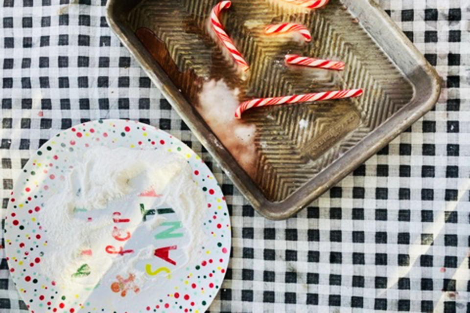Christmas Activities and Christmas Crafts for Kids: Fizzy Candy Canes