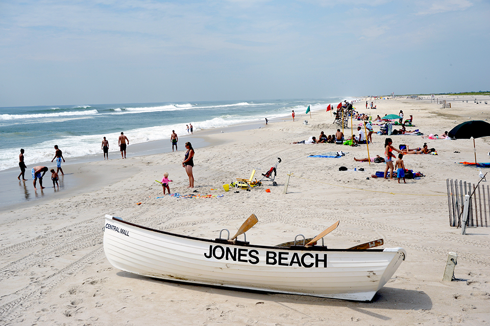 Best Beaches Near Philly Besides the Jersey Shore: Jones Beach