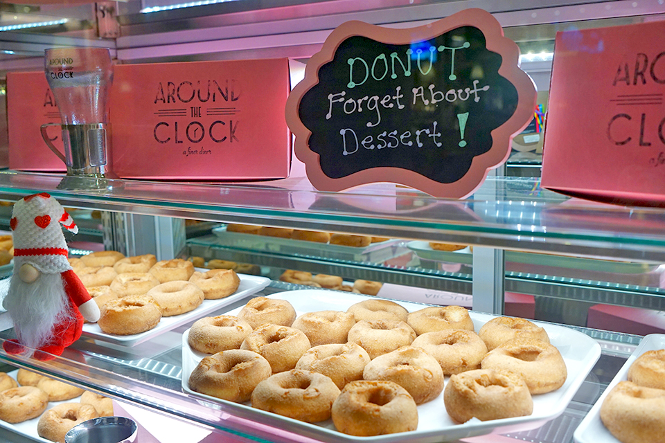 Family-Friendly Restaurants at American Dream Mall : Around the Clock Diner