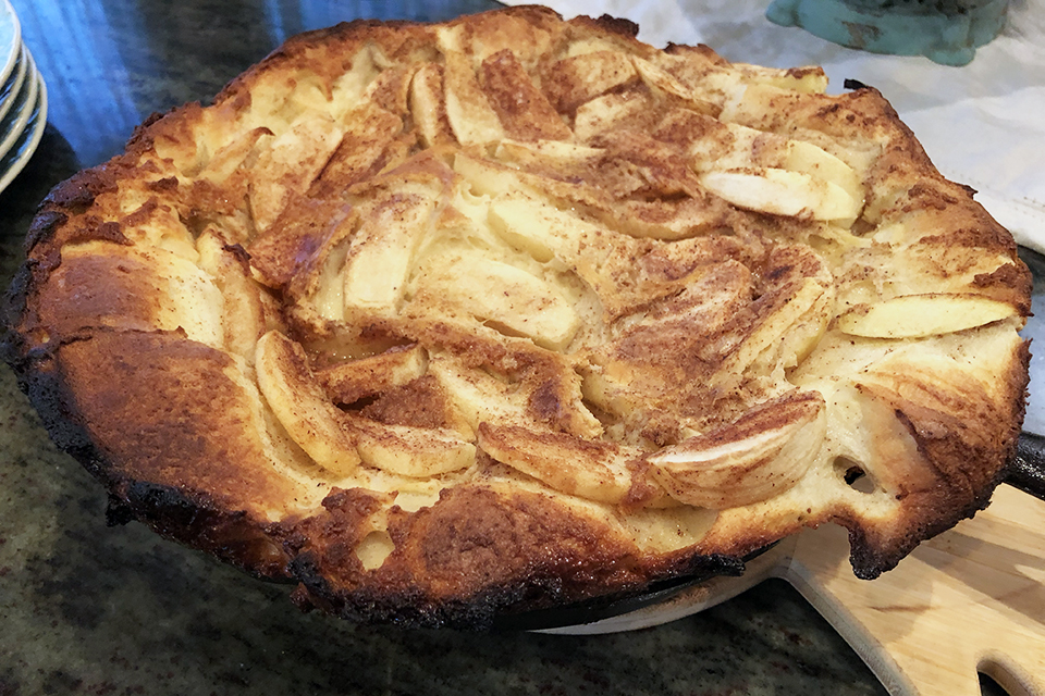 Get ready for some delicious apple dessert recipes, snacks, and pancakes!