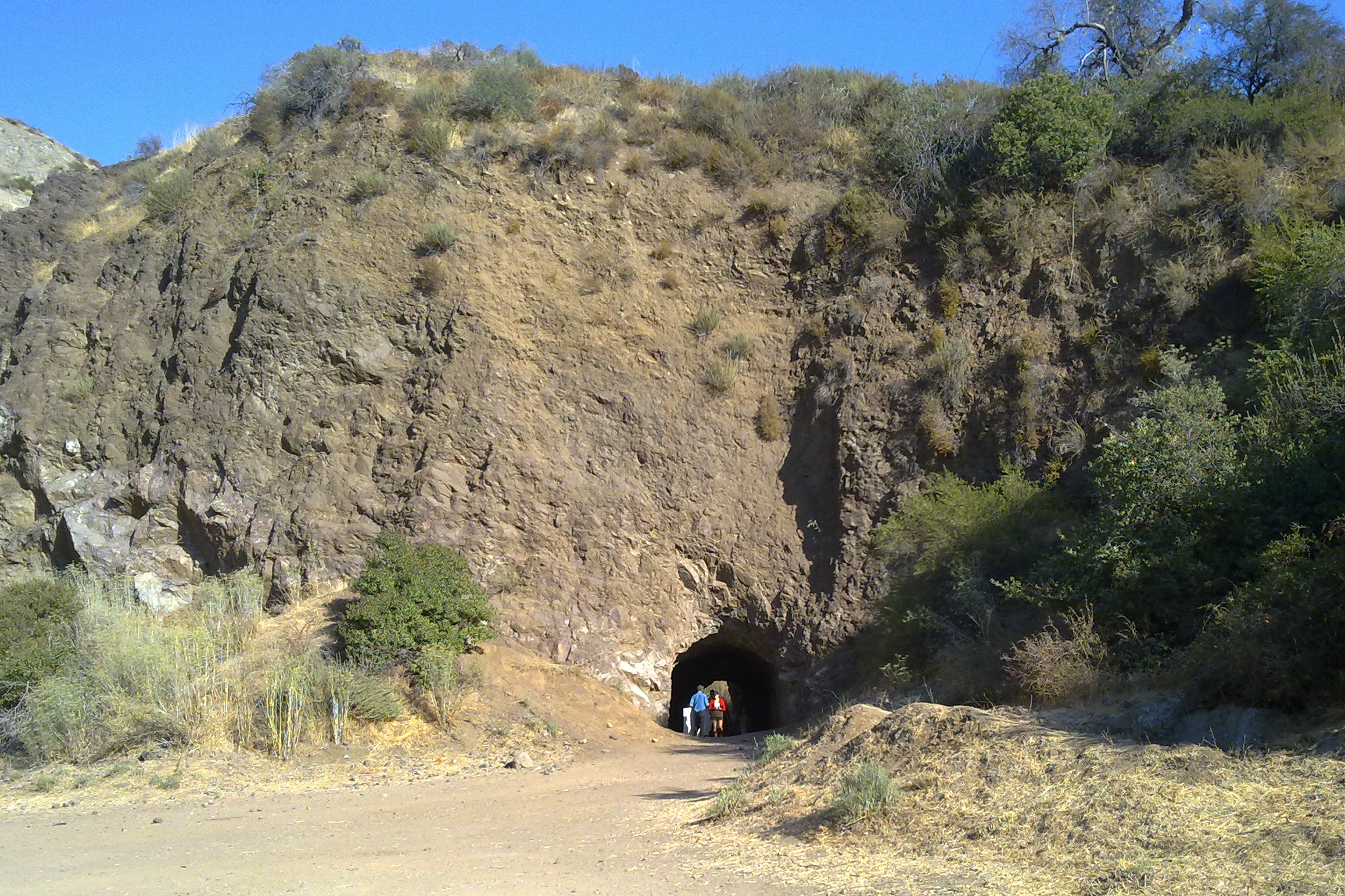 Bat Cave Los Angeles hike to Batman's Batcave