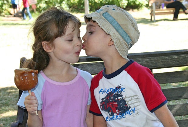 Apple Picking near Los Angeles: Caramel apples
