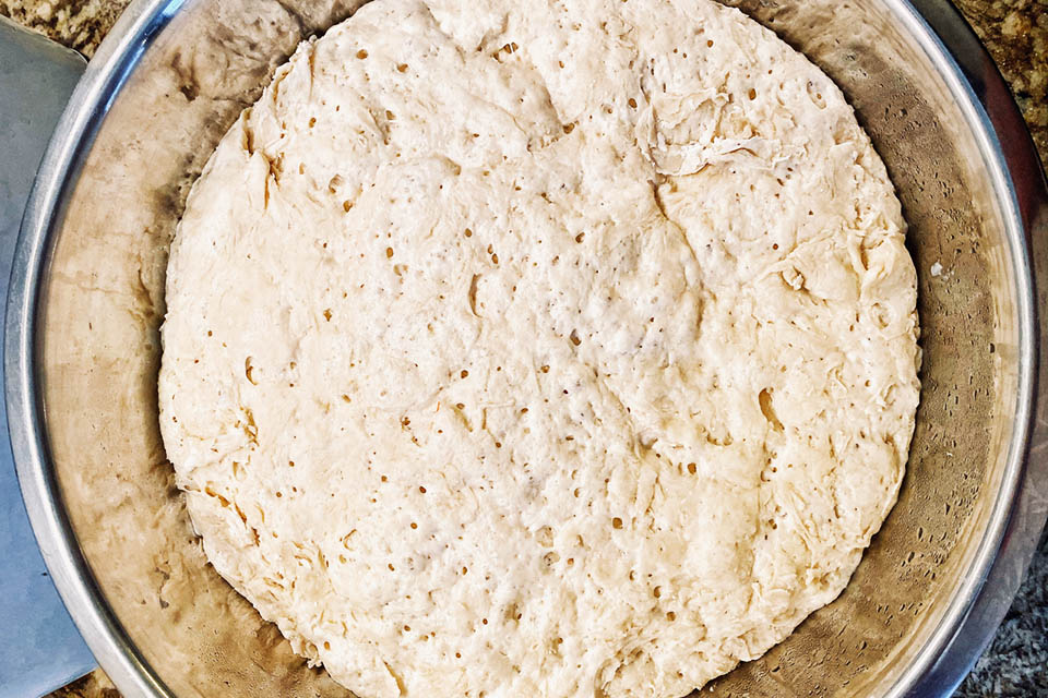 Quick Pizzas & Pizza Dough Recipes for Family Night: Easy Pizza Dough Recipe