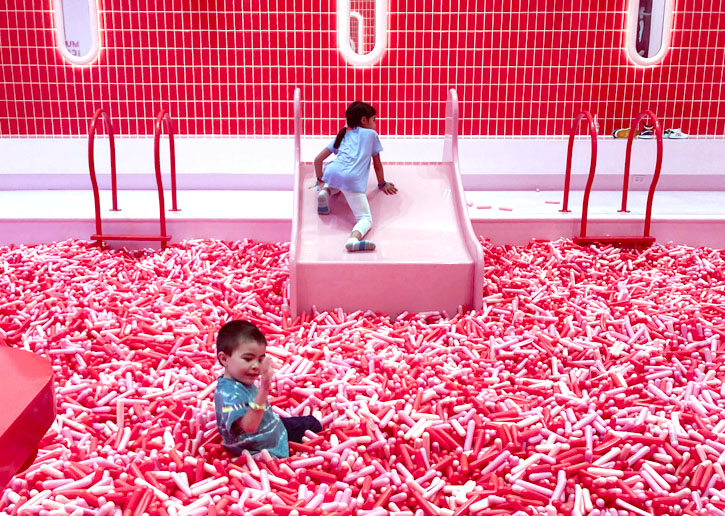 Museum of Ice Cream Chicago: pool of sprinkles