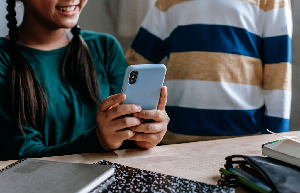 How To Set Limits on a Kids’ New Cell Phone:: set limits