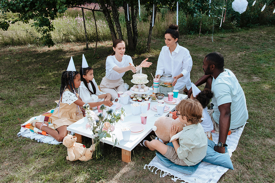 Ultimate Family Bucket List:: backyard Birthday