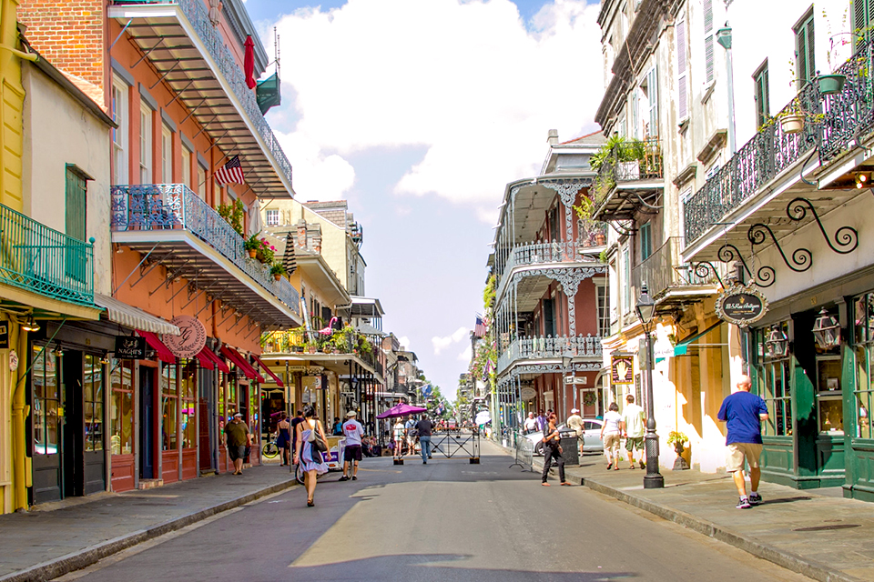 Explore Royal Street in the New Orleans French Quarter. Photo courtesy of New Orleans & Company 