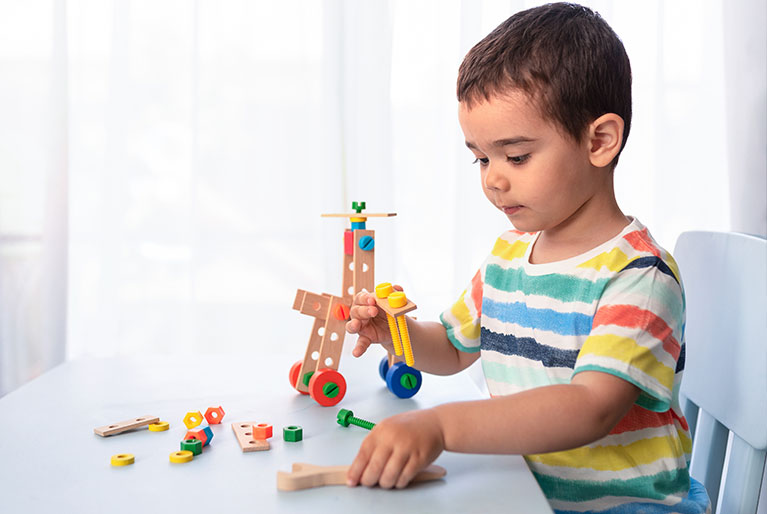 Little tinkerers can get kits from Henry Bear's Park.