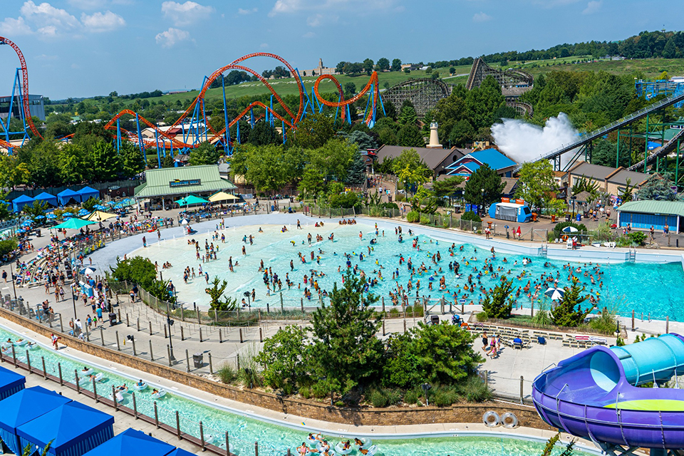 Visiting Hersheypark: Our Guide to the Sweetest Theme Park in Hershey, PA