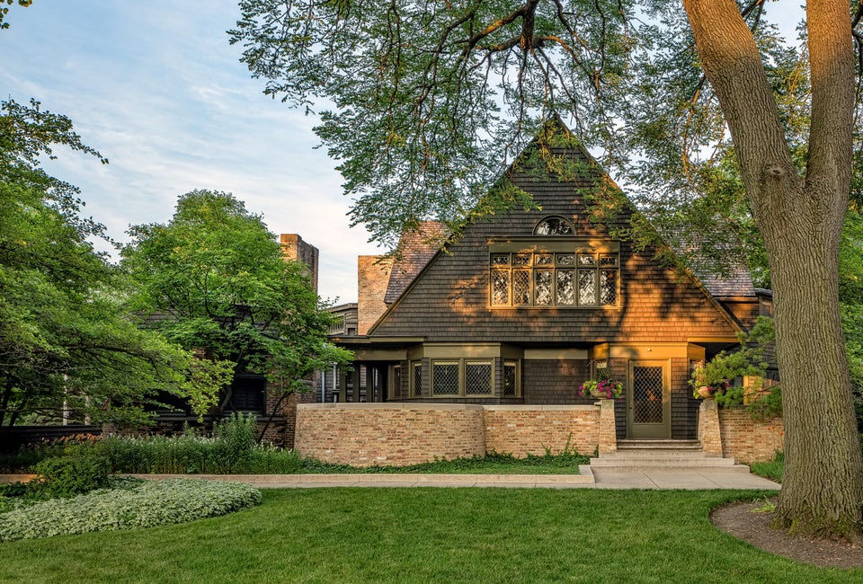 Frank Lloyd Wright's home and office in Oak Park, Illinois. Photo by James Caulfield courtesy of Choose Chicago