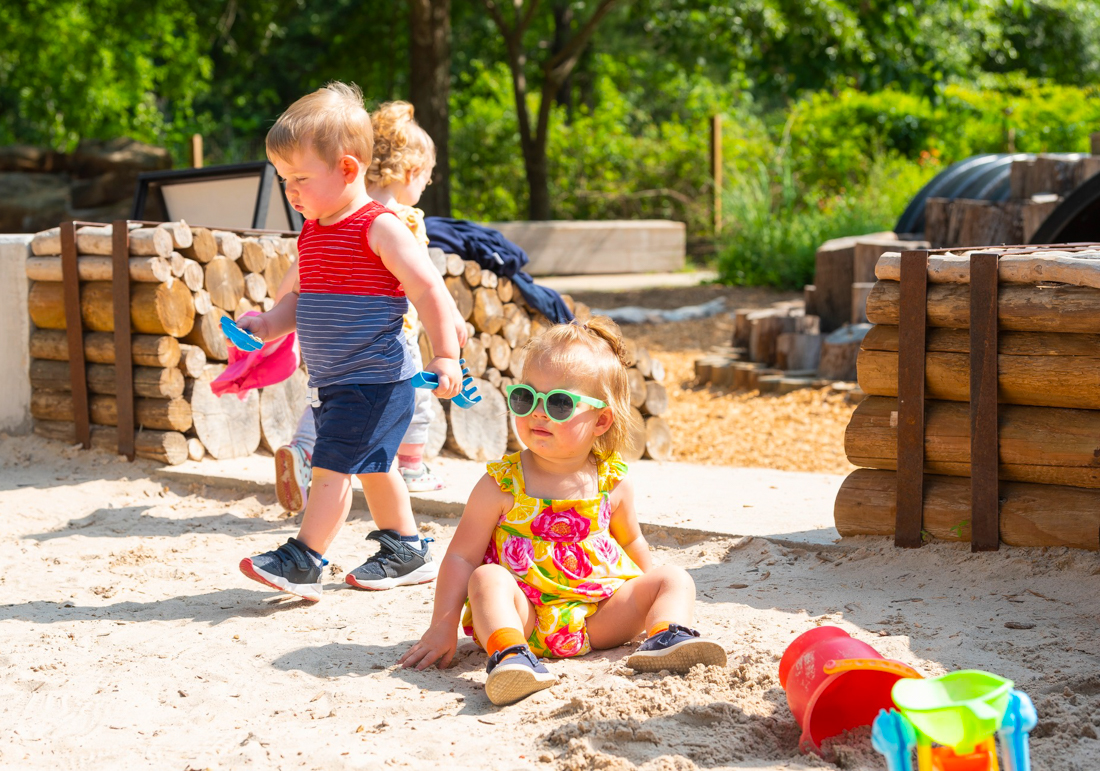 Your little learner will love the variety of toddler classes in Houston. Photo courtesy of the Houston Arboretum & Nature Center 