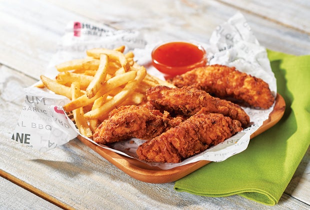 Hurricane Grill & WIngs Long Island Restaurants Where Kids Can Eat Free