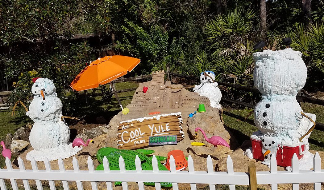 Skip the reindeer this holiday season; spend Christmas with Santa and his gators at Gatorland's Holiday Ho-Ho-Ho-Down this weekend!