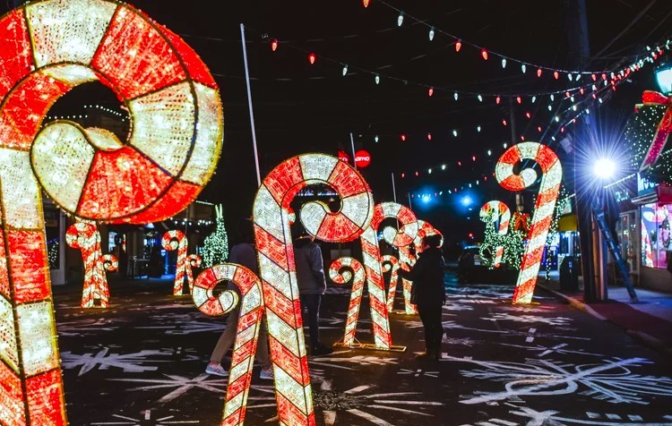 Lights are up, down, and all around at Huntington Holiday Drone Show and Spectacular. Photo courtesy of Huntington Village Business Improvement