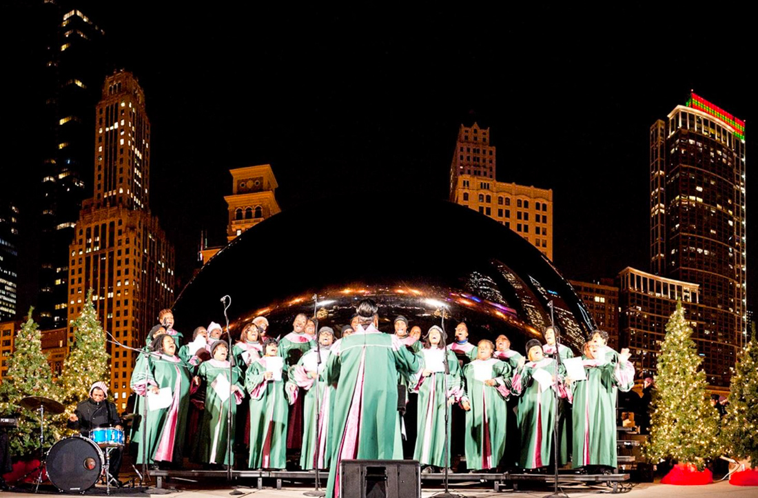 The Millennium Park Sing-Along is a FREE holiday classic. Photo courtesy of the Department of Cultural Affairs. 