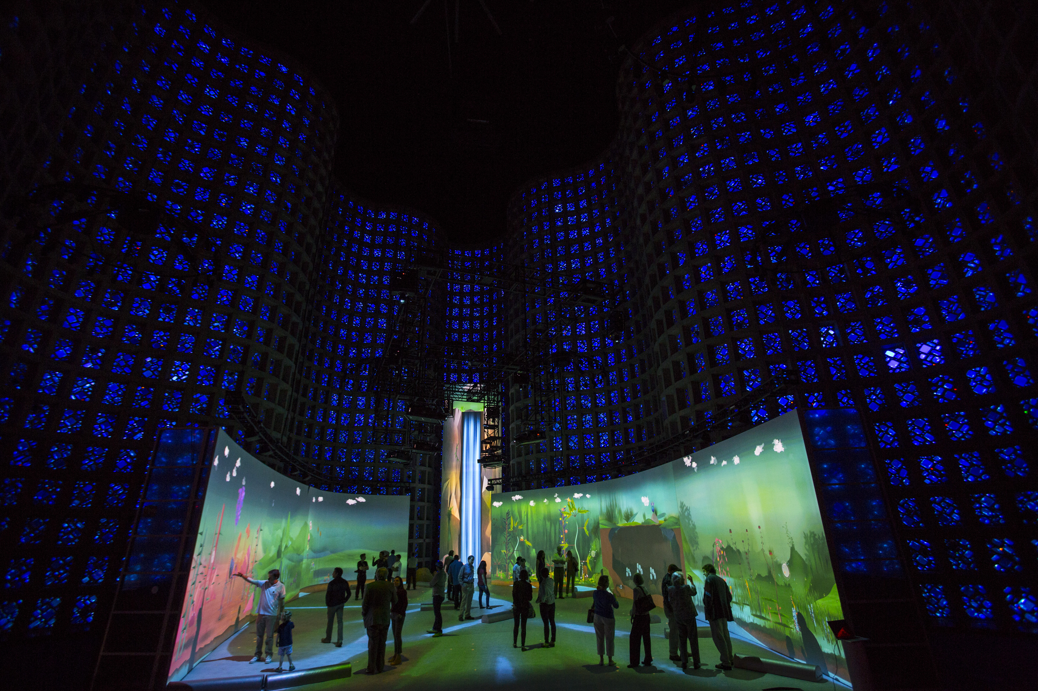 Things to do on Winter Break in NYC: Connected Worlds exhibit at NYSCI