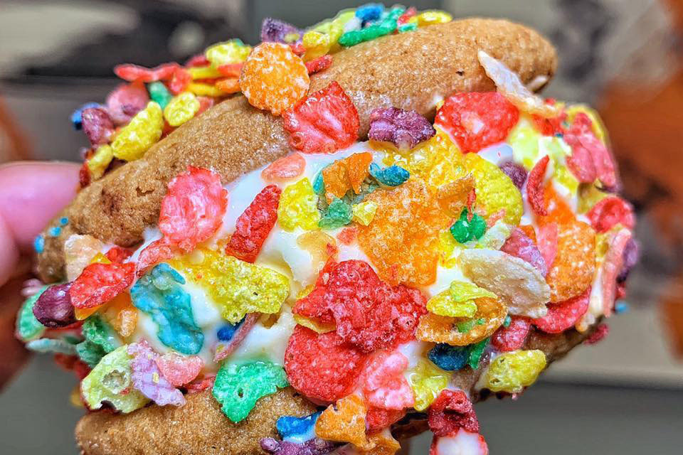 Manny's Sweet Treats offers great desserts on Long Island