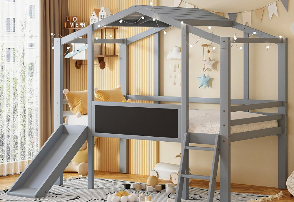 Best Toddler Beds: Merax House Bed with Slide