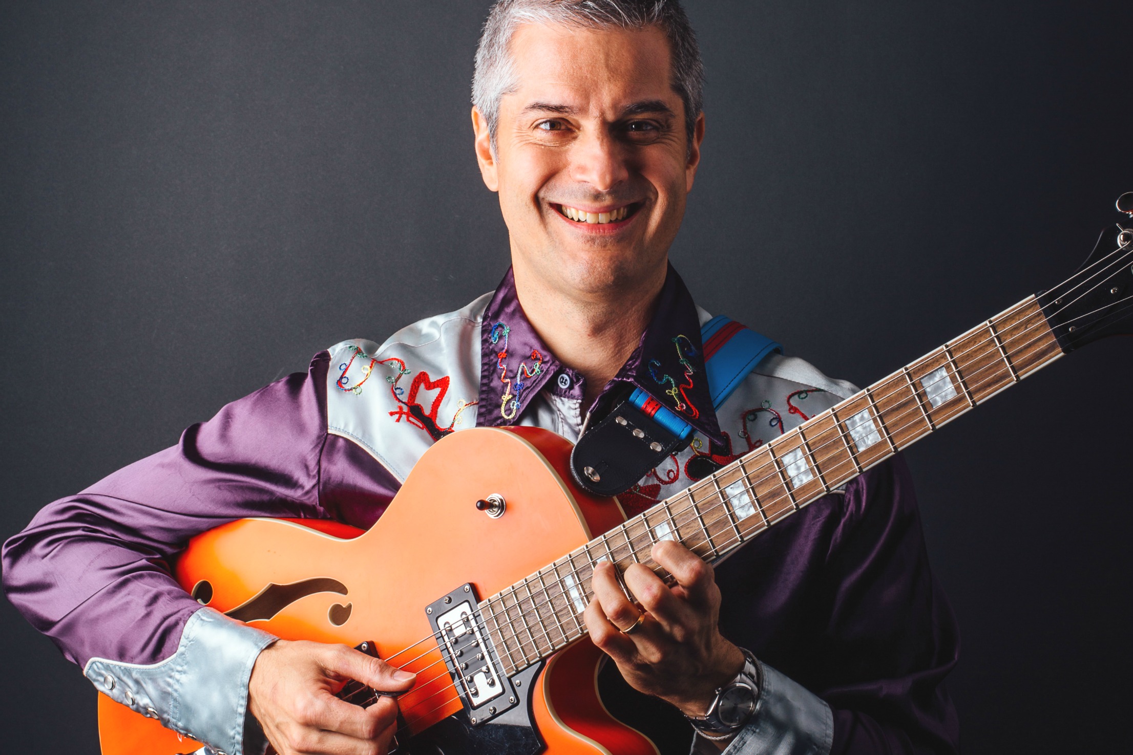 Matt Heaton rocks in Somerville. Photo by Andy Cambria