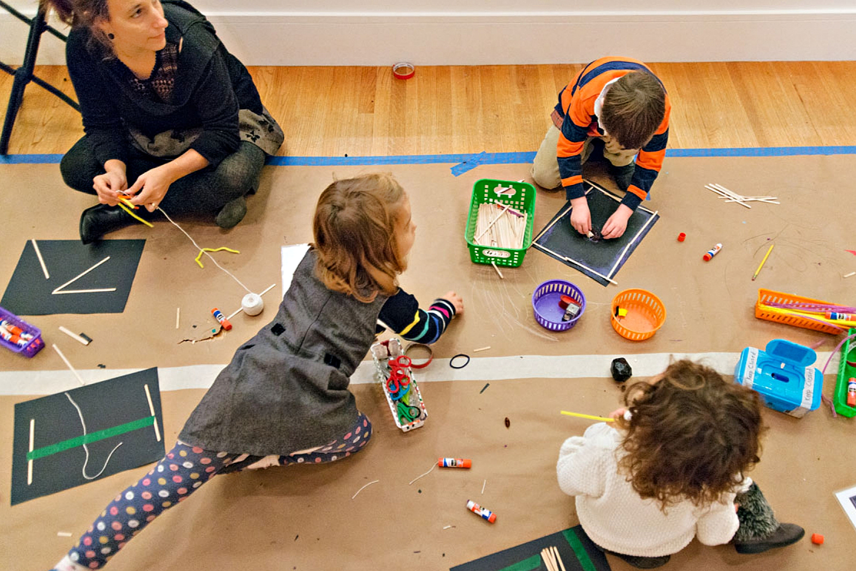 25 Things To Do with Kids on a Rainy Day in Boston: arts & crafts