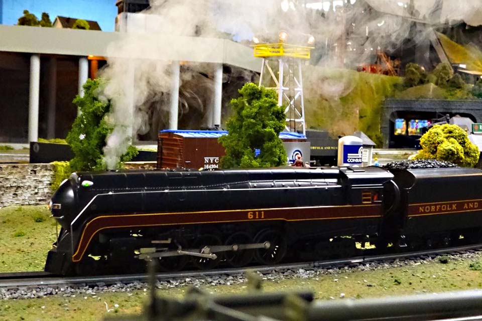 Nassau Lionel Operating Engineers