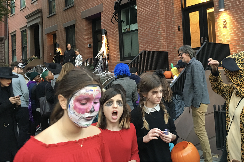 Things To Do with Kids in Carroll Gardens, Cobble Hill, and Boerum Hill: Cobble Hill Halloween Parade
