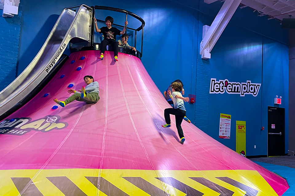 Urban Air Adventure Park: Climbing Hill