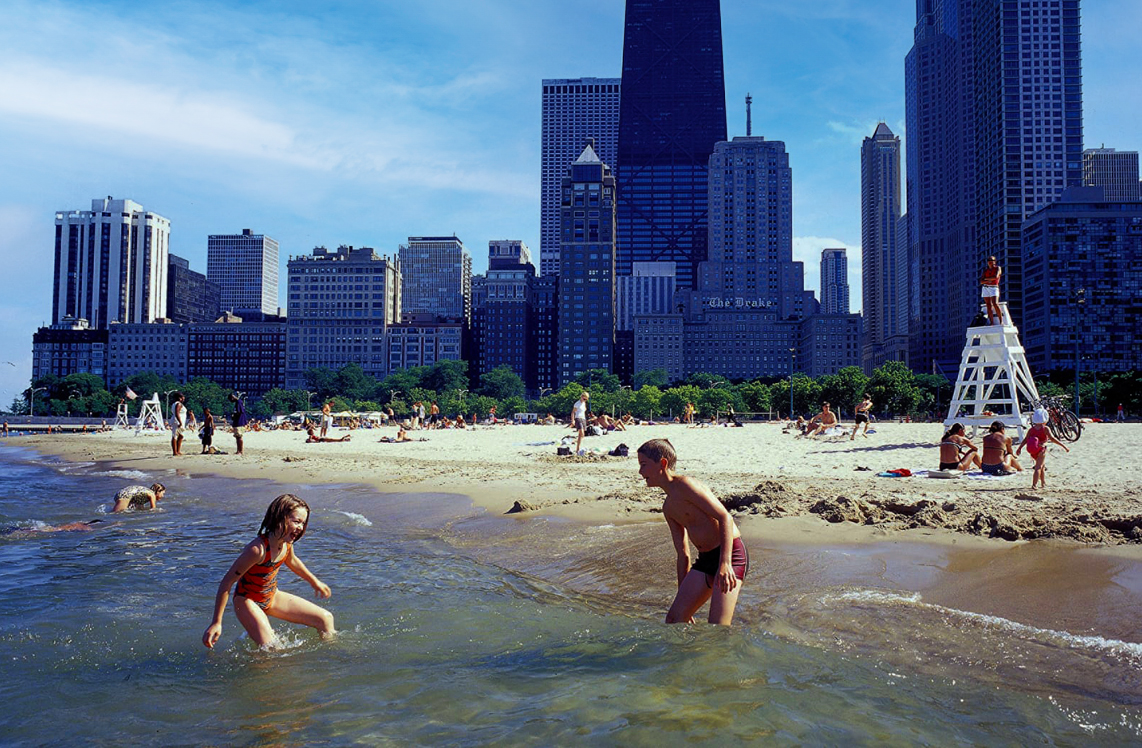 Lake Michigan is the biggest swimming lake near Chicago