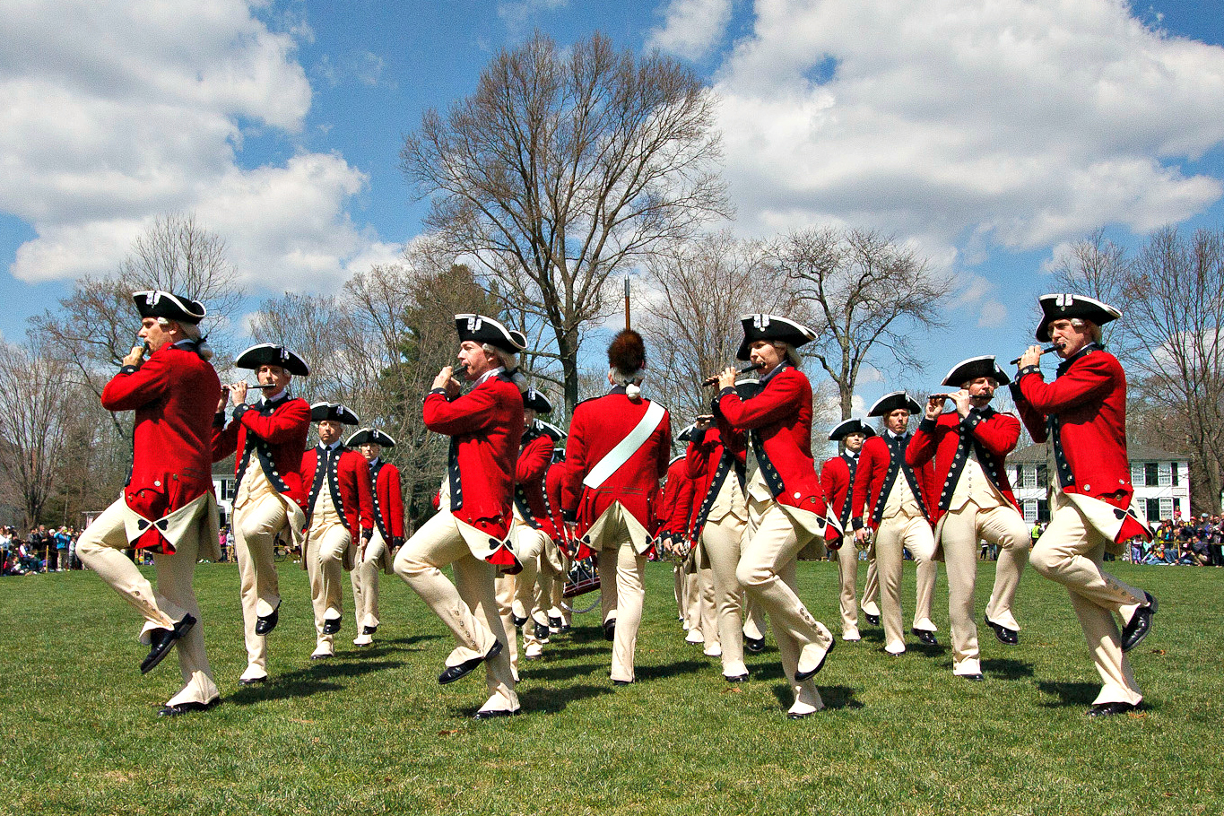 The U. S. Army Old Guard Fife and Drum performs at Lexington Green. Photo by SFC Richard Ruddle/CC BY 2.0