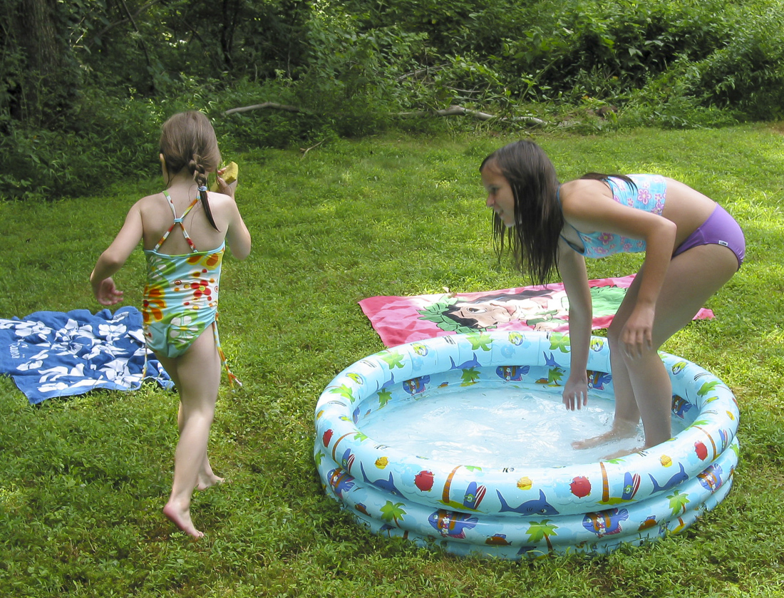 Outdoor Birthday Party Ideas: Beach Babies