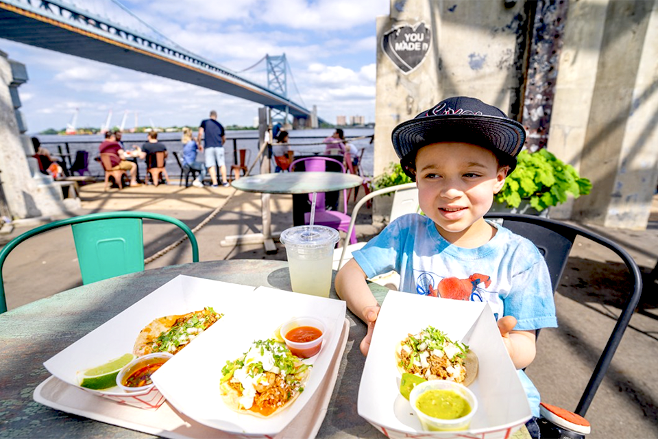 Philadelphia Beer Gardens that are Family-Friendly: Cherry Street Beer Garden
