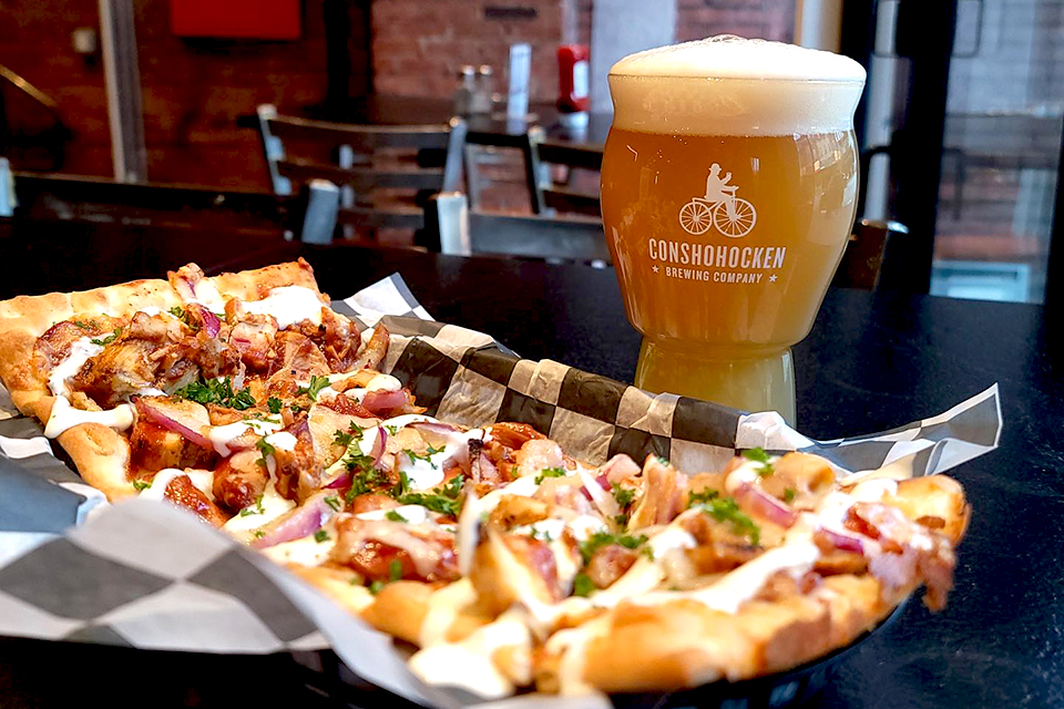 Philadelphia Beer Gardens that are Family-Friendly: Puddler's Kitchen & Tap