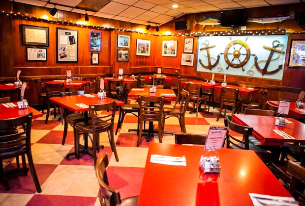 Twin Anchors is a kid-friendly restaurant in Old Town.