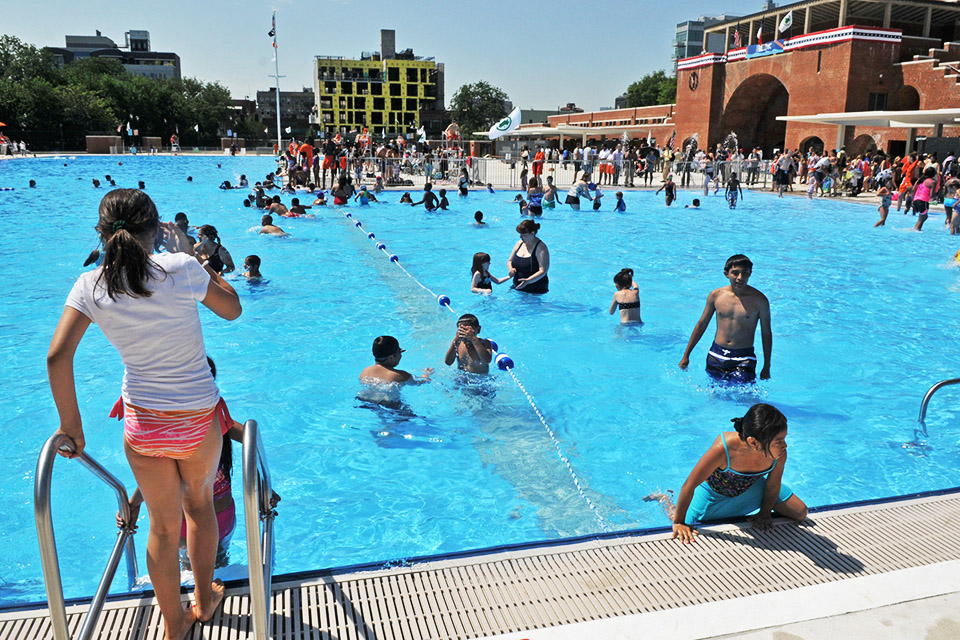 Things to do in Williamsburg, Brooklyn with kids: McCarren Park Pool