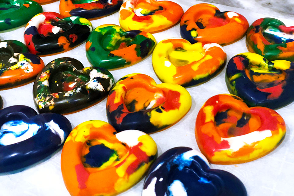 melted crayon hearts