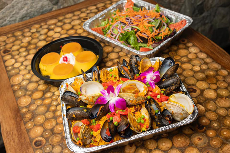 Sangria 71 serves Christmas dinner on Long Island