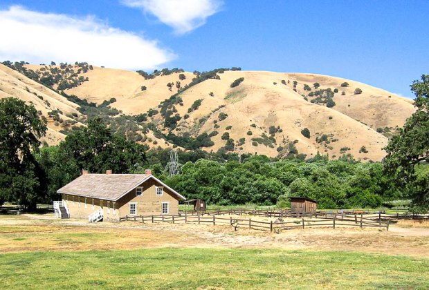 Explore the adobe barracks at Fort Tejon. Photo courtesy of Wikipedia
