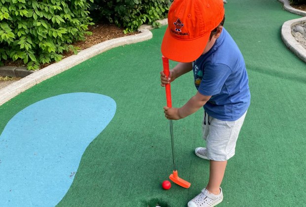 Just tap it in! Photo provided by Kelly Patino for Mommy Poppins