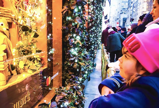 During Christmas in NYC, Midtown Manhattan is chock-full of glittery eye candy. Photo by Ally Noel