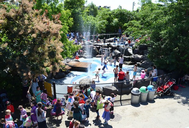 The super popular Water Lab at Pier 6 can get crowded, so come early!