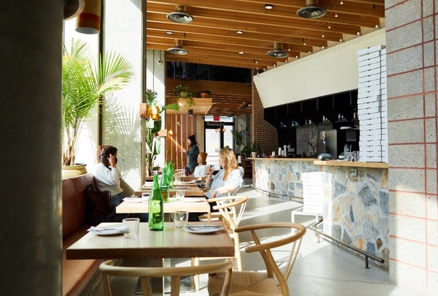 Family-friendly restaurants in Williamsburg: Roberta's